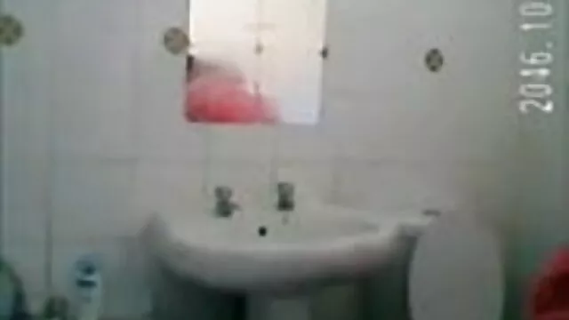 Jaclyn فیلم سکسی دکتر با بیمار ٹیلر کے ساتھ کام کرتا ہے اس کے منہ