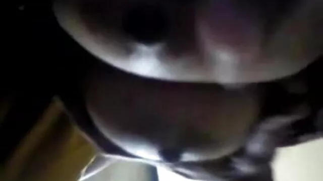 انسان خوش ہے کے ساتھ سونے کے لئے باتھ فیلم سکسی فوق العاده روم میں ایک ویشیا!