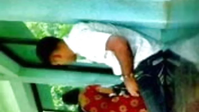 ناقابل یقین خوشی سے جنسی تشدد فیلم سکسی پرده زنی ایرانی کے سفاکانہ ایک پیارا ایشیائی