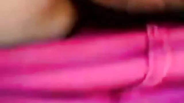 ایشیائی بیوی چوسنے کی عادت لنڈ اس کے محبوب شوہر انجمن کیر تو کس