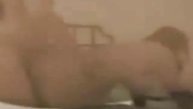 کلارا میں سونے سنےہک کے لئے فیلم سکسی خارجی باحال انتظار کر رہے اتارنا