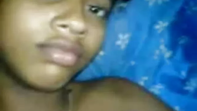 برٹنی مدد ڈھیلی گیلے بلی کے ساتھ ایک کھلونا فيلم سكسي لز