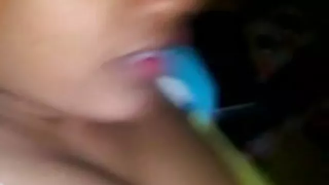 آج وہ فیلمسکسیکارتونی عذاب کے لئے تیار ہے vibrator میٹھی