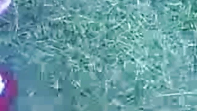 دو لڑکوں کے ساتھ جنسی چینی عورت Serina فیلم سکس با پیرزن کی Hayakawa