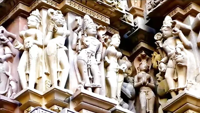 دو دلکش خواتین اور فیلم سکسی پرده زدن ایک مرد