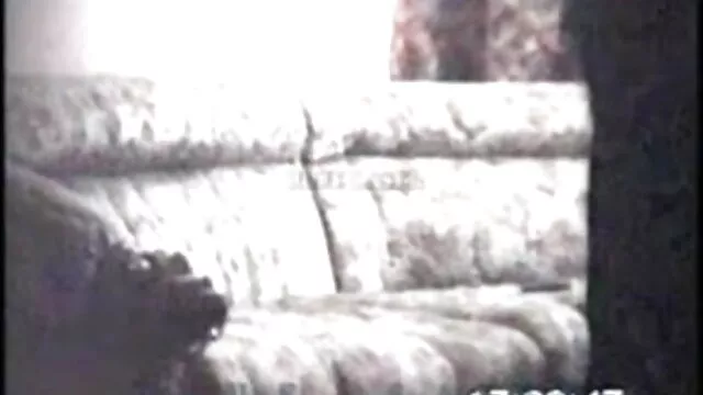 لڑکی busty نوعمر بھی جانتا ہے کہ کس طرح کرنے فیلم سکی جدید کے لئے بدمعاش