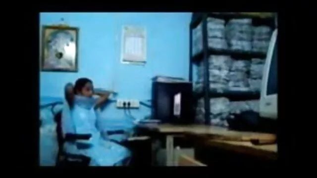 بڑی چوچیان Kiara میا آتا ہے ایک بڑی گدی کے پورن فیلم سکسی ساتھ خوبصورت