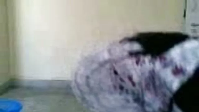 ماں اس کی بیٹی کی خدمت کرنا اور اس کے فیلمهای سکسی جذاب پریمی