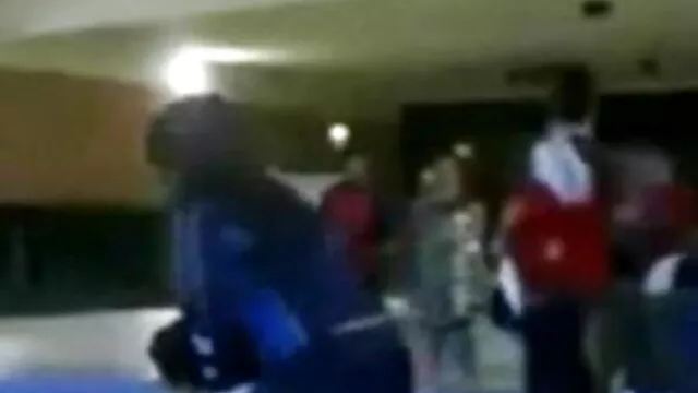 بیلے پورن خارجی ٹینا اور اس کی گاڑی